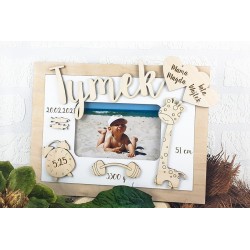 Photo frame with a child's born data - White with a natural border